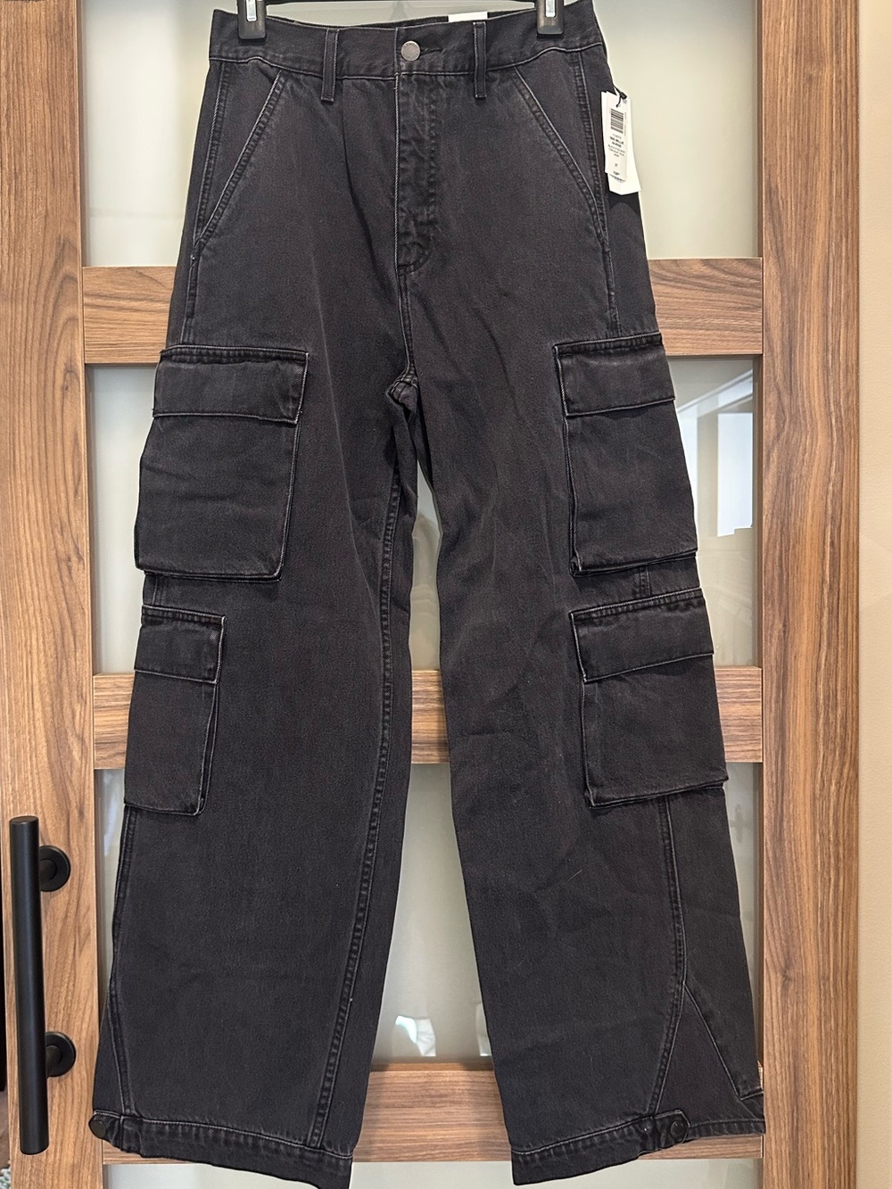 NWT Denim Forum 90’s Millie Hi-Rise Cargo Pants
